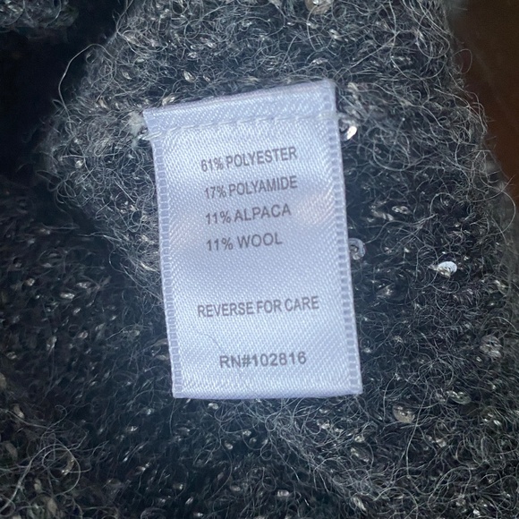 Garnet Hill sparkle v-neck holiday sweater, small - Picture 7 of 12